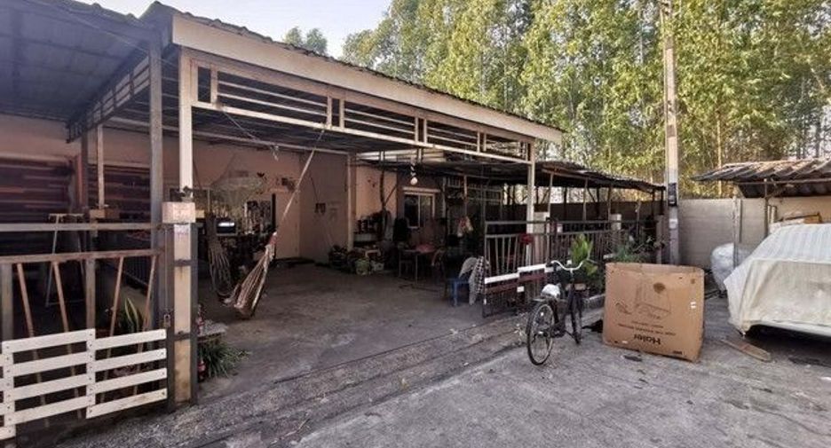 Casa en venta de 1 habitaciones en Ban Bueng, Chonburi