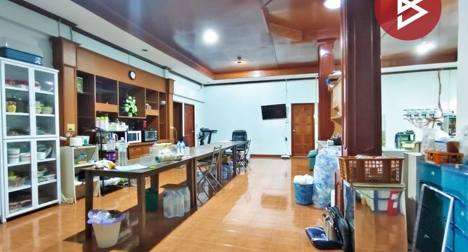 For sale 3 ベッドルーム house in Nakhon Chai Si, Nakhon Pathom