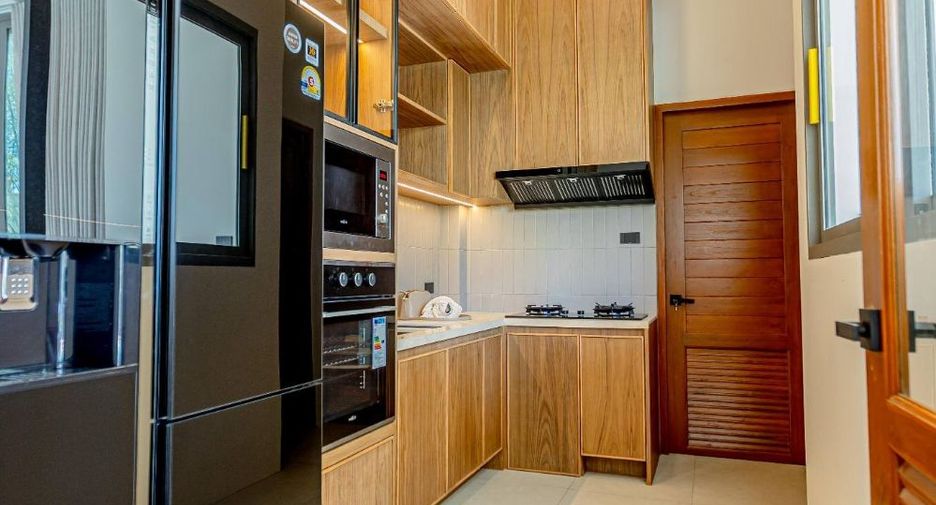 Villa en venta de 4 habitaciones en Bang Lamung, Chonburi