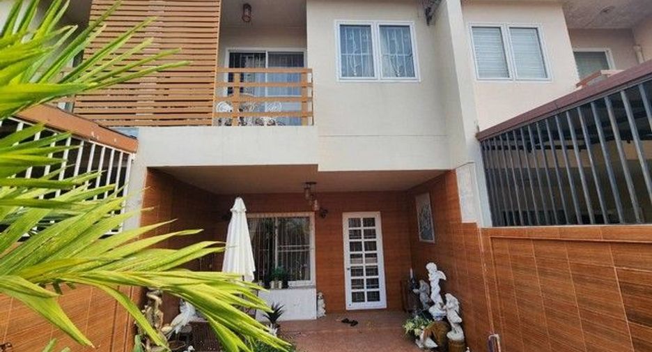 Reihenhaus zum Kauf mit 1 Zimmer in Tha Takiap, Chachoengsao