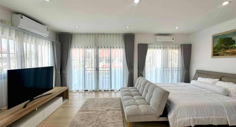 Casa en alquiler y en venta de 3 habitaciones en Sattahip, Chonburi
