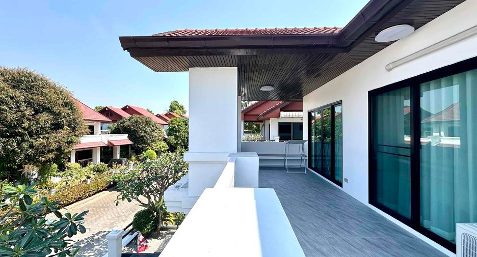 Casa en alquiler y en venta de 3 habitaciones en Sattahip, Chonburi
