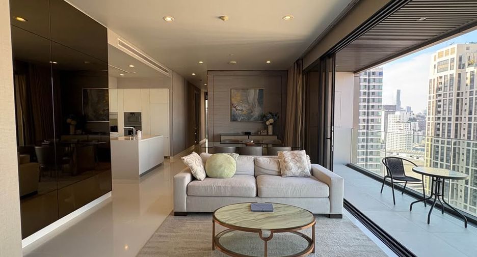 For rent and for sale 2 bedrooms condo in Khlong Toei, Bangkok
