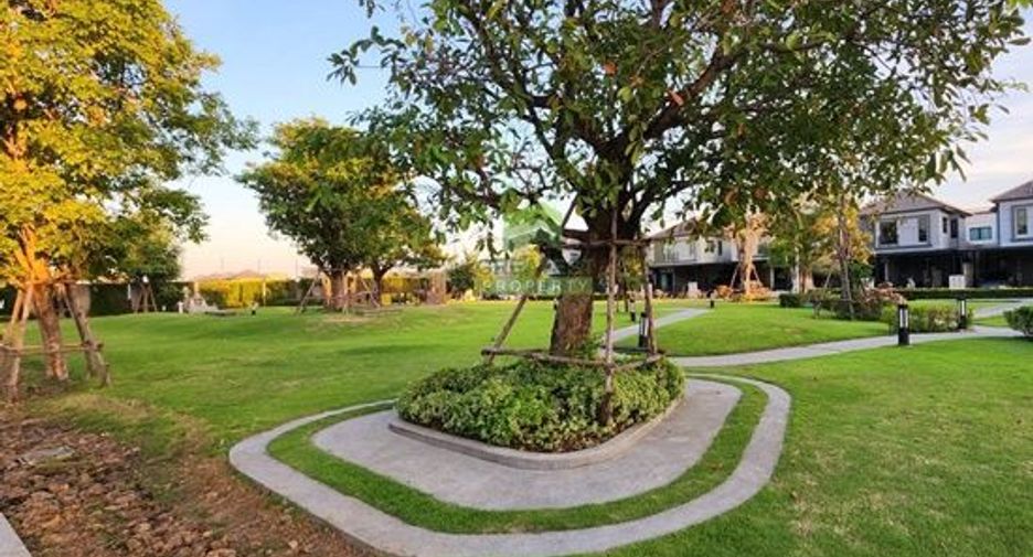 Casa en alquiler y en venta de 3 habitaciones en Mueang Pathum Thani, Pathum Thani