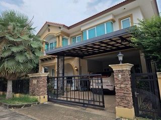 For rent 4 ベッドルーム house in Bang Khae, Bangkok