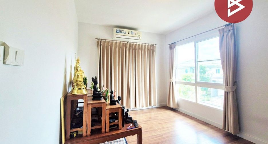 For sale 3 bedrooms house in Krathum Baen, Samut Sakhon