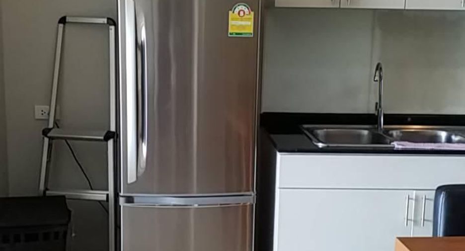 Condo en alquiler de 2 habitaciones en Khlong Toei, Bangkok