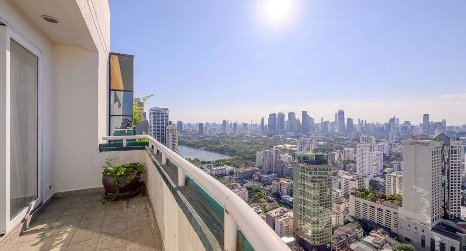 ขาย 4 ห้องนอน คอนโด ใน คลองเตย, กรุงเทพฯ