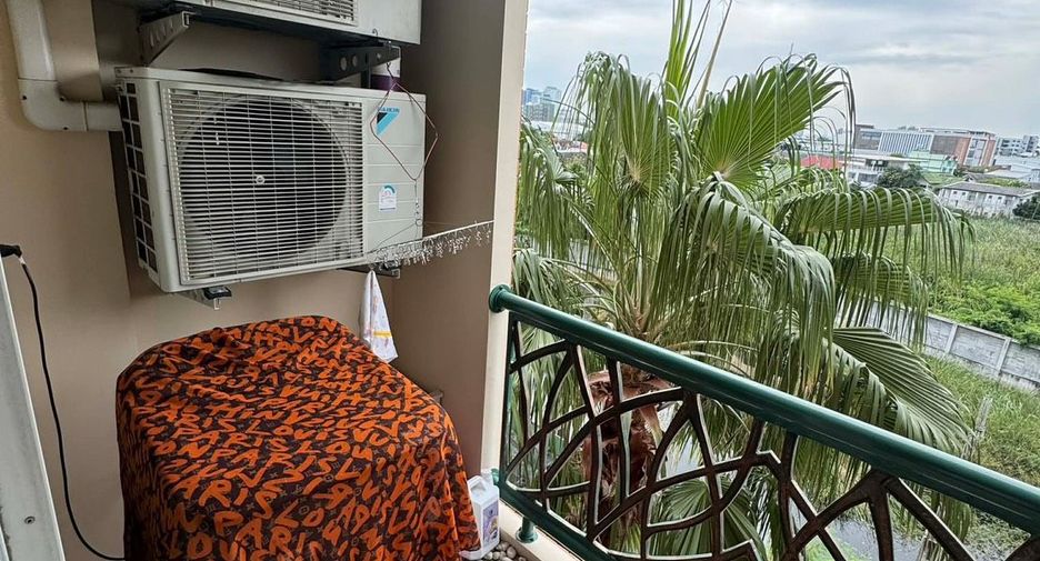 For sale 2 bedrooms condo in Pak Kret, Nonthaburi