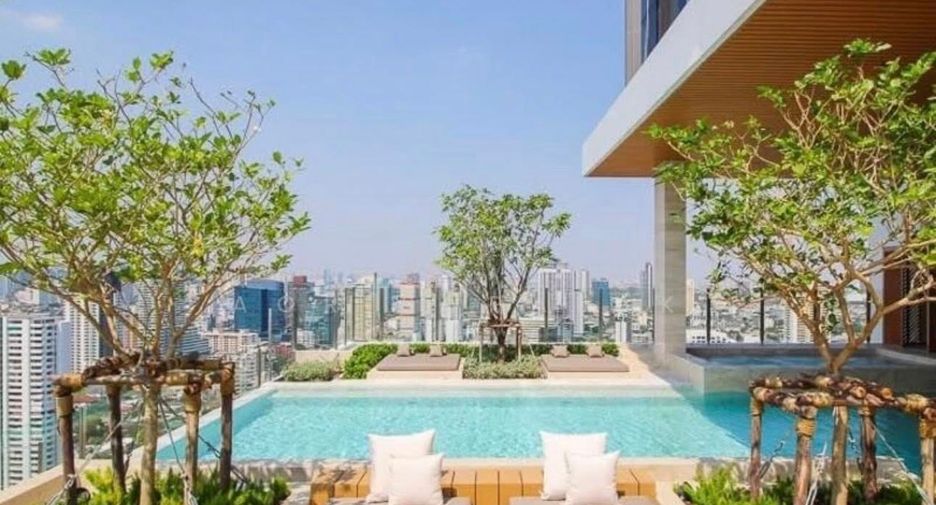 À louer 2 chambres condo à Watthana, Bangkok