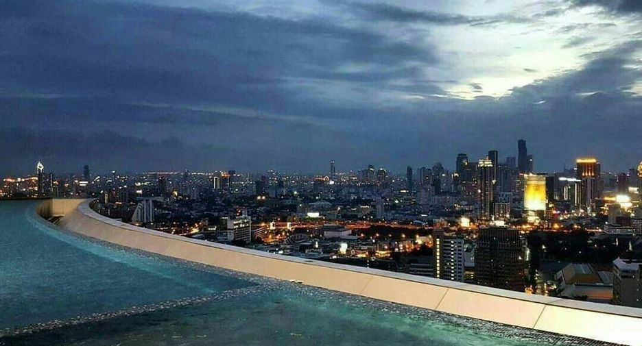 For rent and for sale 1 bed condo in Khlong Toei, Bangkok