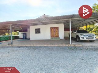 For sale 4 bedrooms house in Phanat Nikhom, Chonburi