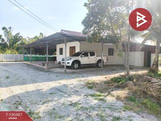 For sale 4 bedrooms house in Phanat Nikhom, Chonburi