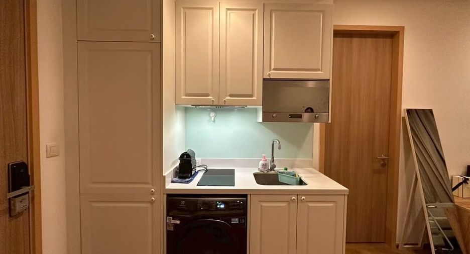 For sale 1 bed condo in Watthana, Bangkok