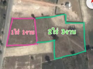 For sale land in Ban Lat, Phetchaburi