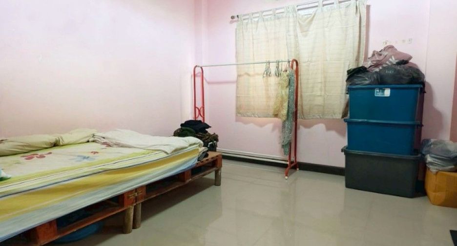 出售 公寓 独立屋 在 Krathum Baen, Samut Sakhon