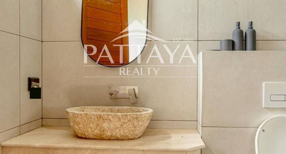À vendre 4 chambres maison à Bang Lamung, Chonburi