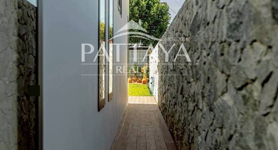 À vendre 4 chambres maison à Bang Lamung, Chonburi