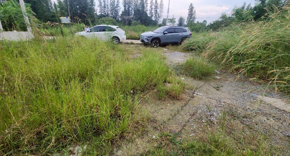 Grundstück zur Miete und zum Kauf in Khlong Luang, Pathum Thani