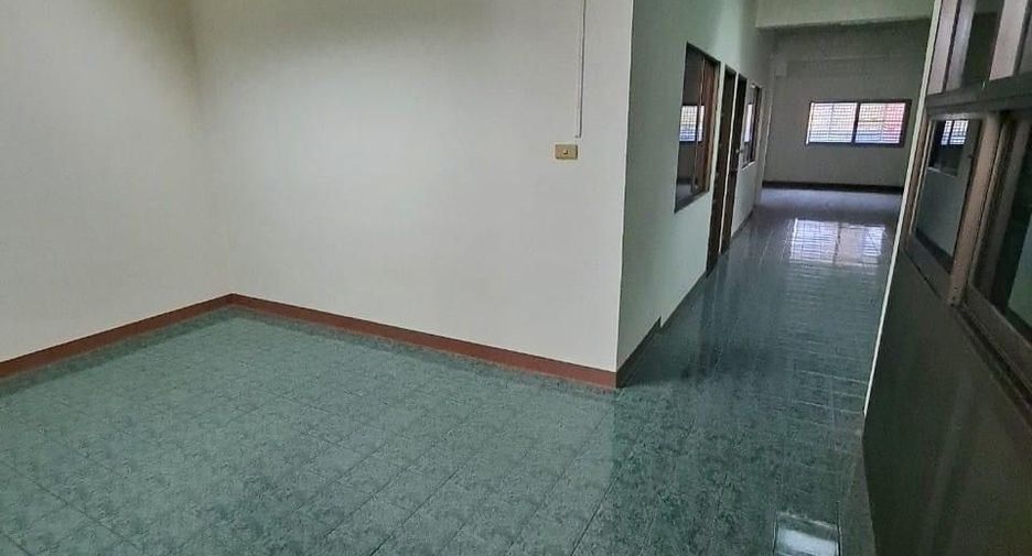 ขาย 3 ห้องนอน พื้นที่ค้าปลีก ใน ธัญบุรี, ปทุมธานี