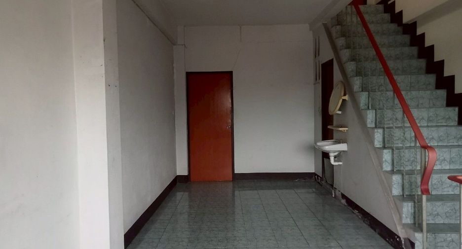 Продажа 3 спальни торговое помещение в Нонг Кхаем, Бангкок