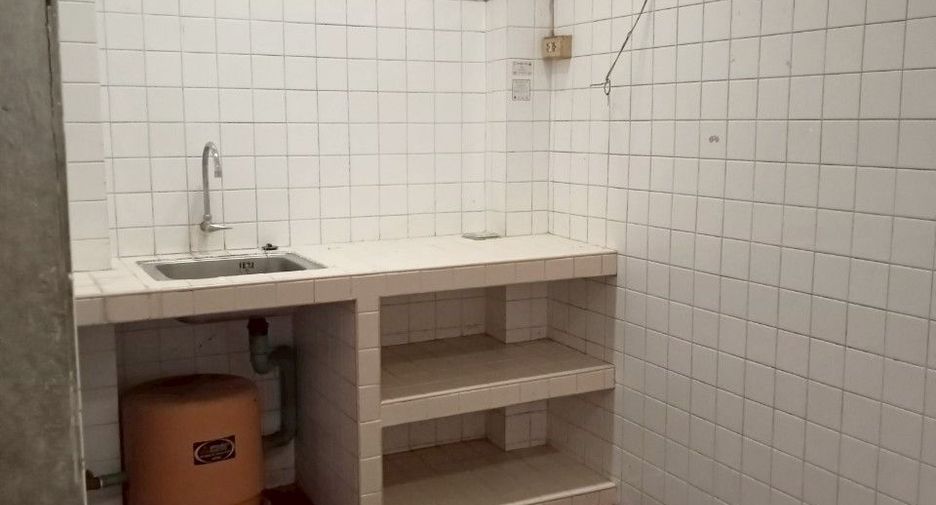 Продажа 3 спальни торговое помещение в Нонг Кхаем, Бангкок