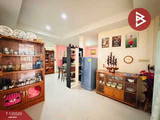 For sale 3 bedrooms townhouse in Mueang Nakhon Pathom, Nakhon Pathom