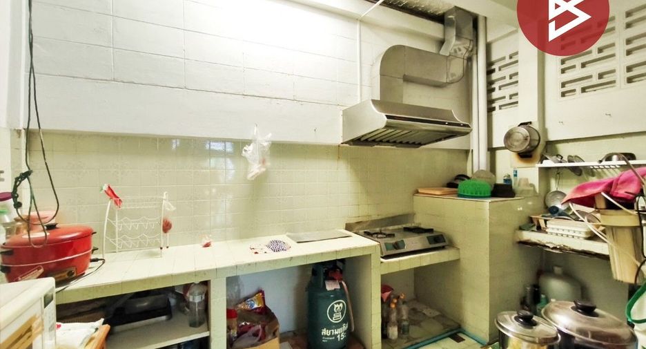 For sale 2 bedrooms townhouse in Bang Na, Bangkok