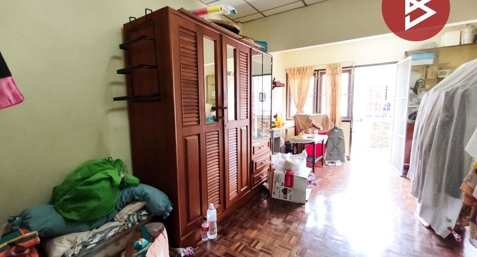 For sale 2 bedrooms townhouse in Bang Na, Bangkok