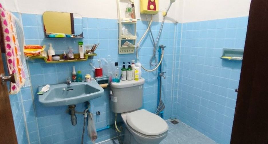 For sale 2 bedrooms townhouse in Bang Na, Bangkok