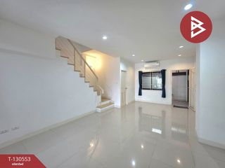出售 2 卧室 联排别墅 在 Si Racha, Chon Buri