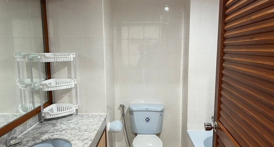 For sale 1 bed condo in Phaya Thai, Bangkok