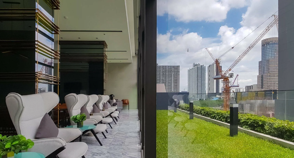For rent 1 bed condo in Ratchathewi, Bangkok