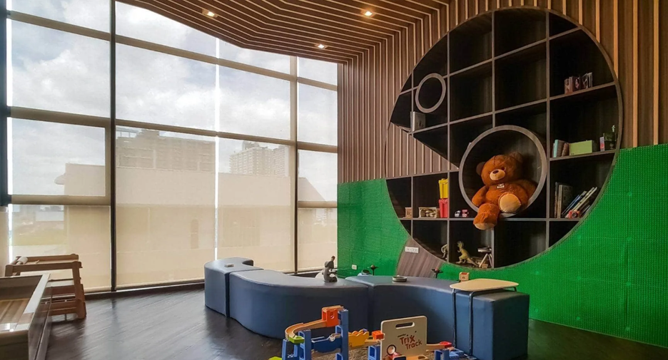 For rent 1 bed condo in Ratchathewi, Bangkok