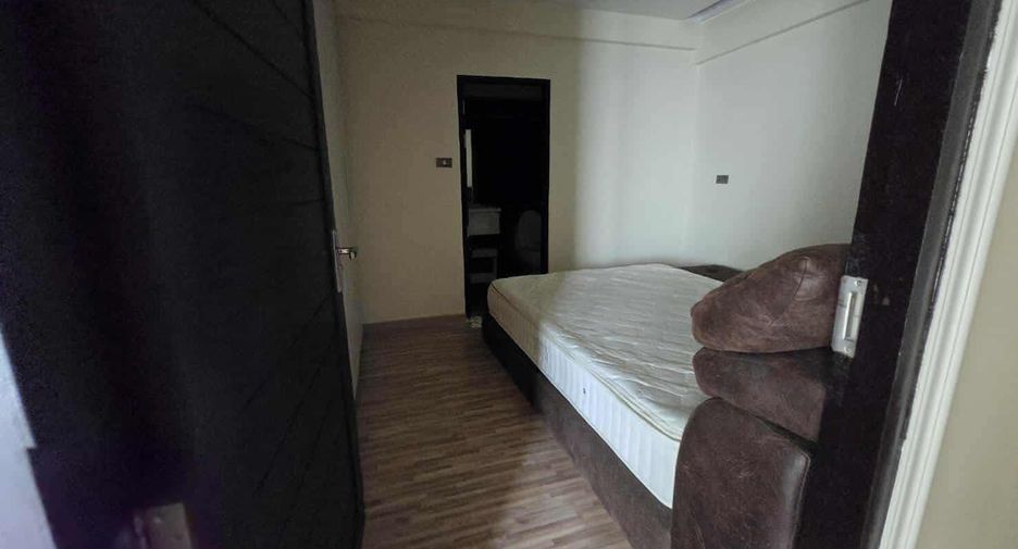 For sale 2 bedrooms condo in Lat Phrao, Bangkok