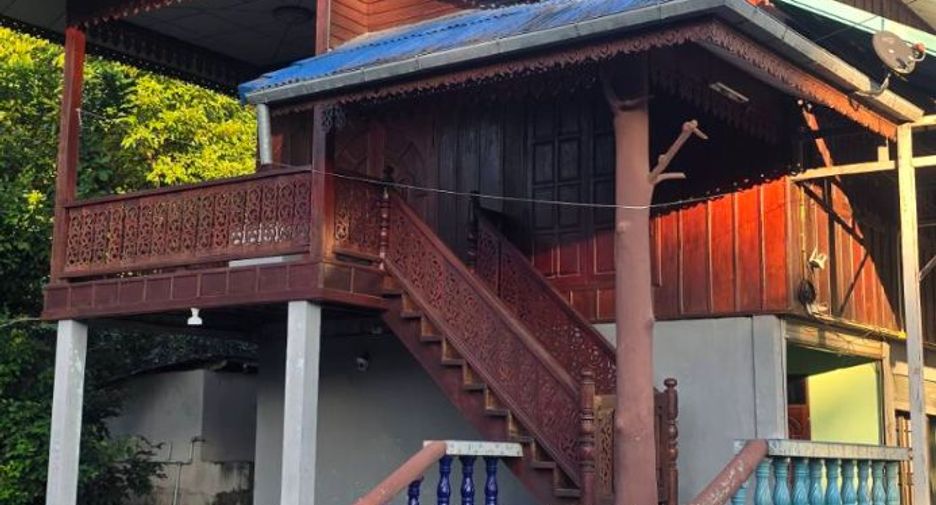 For sale 5 bedrooms house in Doi Luang, Chiang Rai