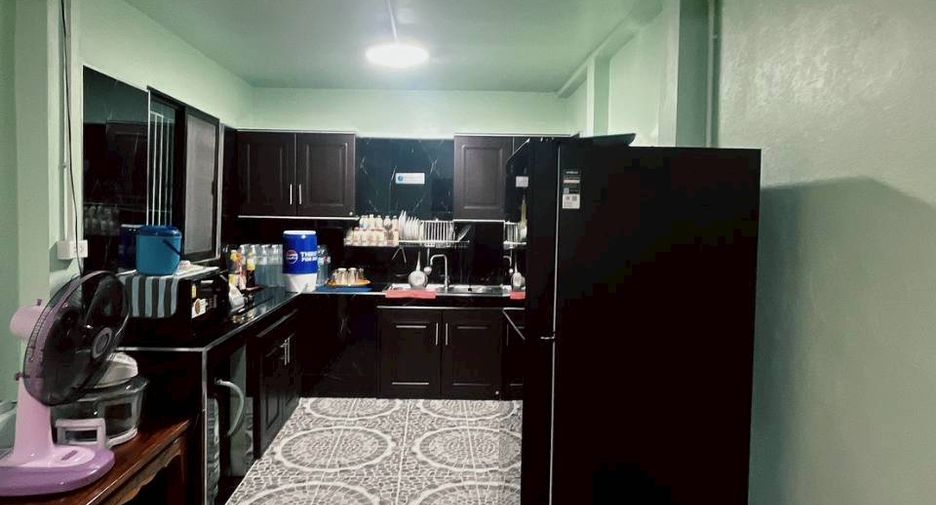 For sale 5 bedrooms house in Doi Luang, Chiang Rai