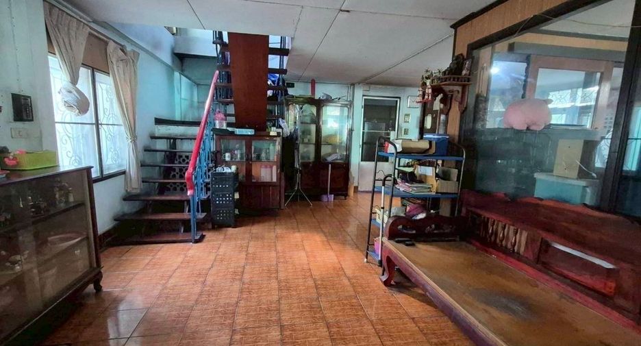 Casa en venta de 4 habitaciones en Chatuchak, Bangkok