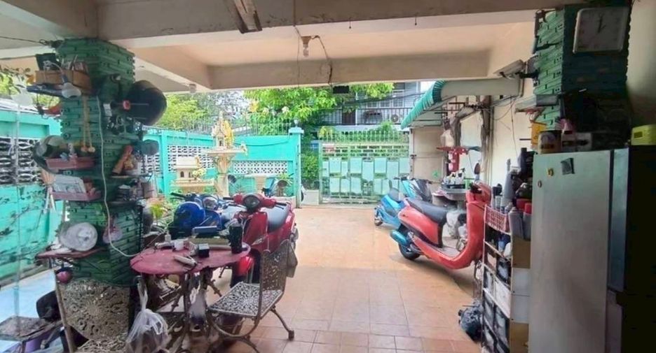 Casa en venta de 4 habitaciones en Chatuchak, Bangkok