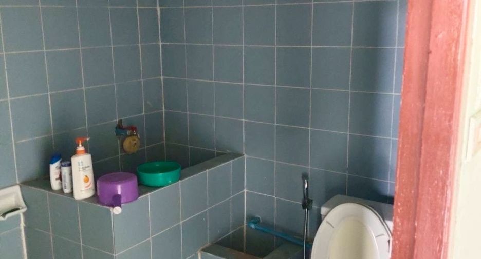 For sale 3 bedrooms retail Space in Ban Chang, Rayong