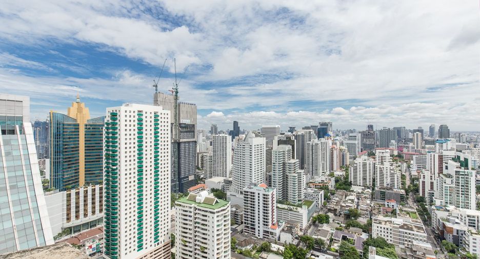 For rent and for sale 2 bedrooms condo in Khlong Toei, Bangkok