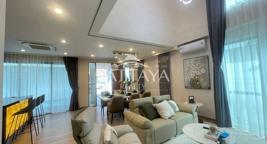 Villa en venta de 4 habitaciones en Bang Lamung, Chonburi
