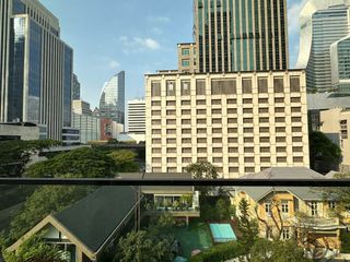 Condo en alquiler de 2 habitaciones en Pathum Wan, Bangkok
