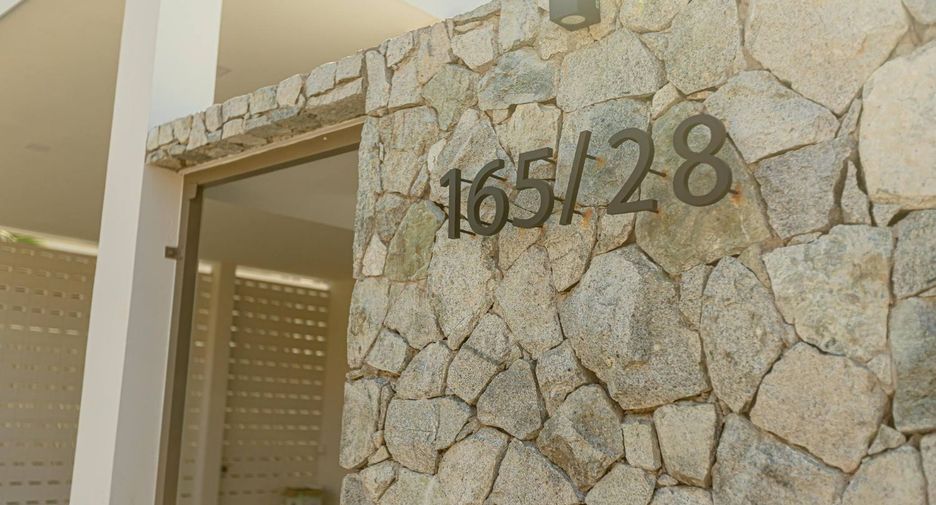 À vendre 4 chambres villa à Bang Lamung, Chonburi
