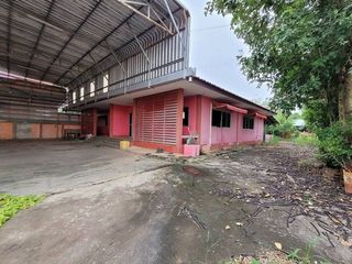 Haus zum Kauf mit 1 Zimmer in Tha Takiap, Chachoengsao