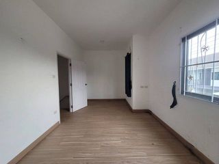 For sale 3 bedrooms townhouse in Tha Takiap, Chachoengsao