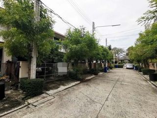 For sale 1 bed townhouse in Tha Takiap, Chachoengsao