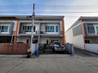 For sale 1 bed townhouse in Tha Takiap, Chachoengsao
