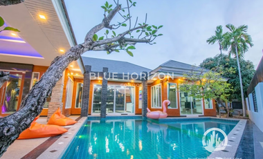 Villa zur Miete und zum Kauf mit 4 Zimmer in Huay Yai, Pattaya