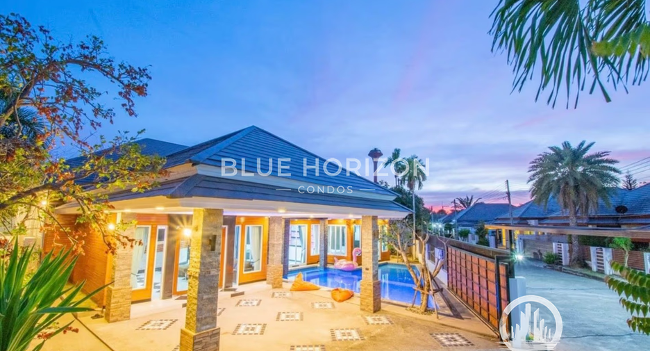Villa zur Miete und zum Kauf mit 4 Zimmer in Huay Yai, Pattaya